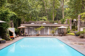 Midcentury Modern ZenHouse Sculptor Studio